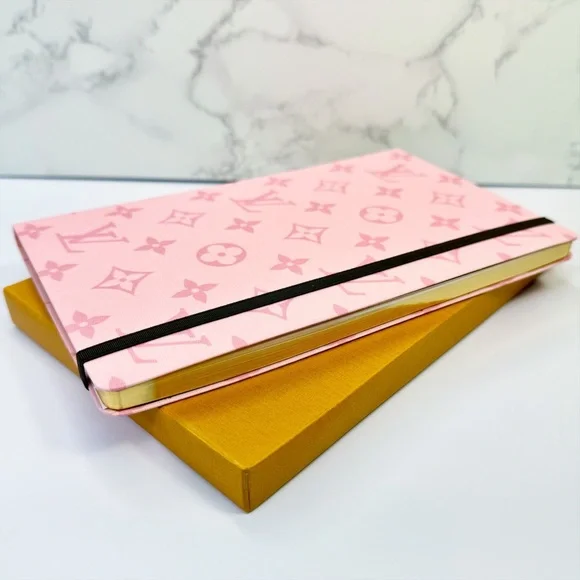 Louis Vuitton Pink Jane Notebook MM - Picture 2 of 6